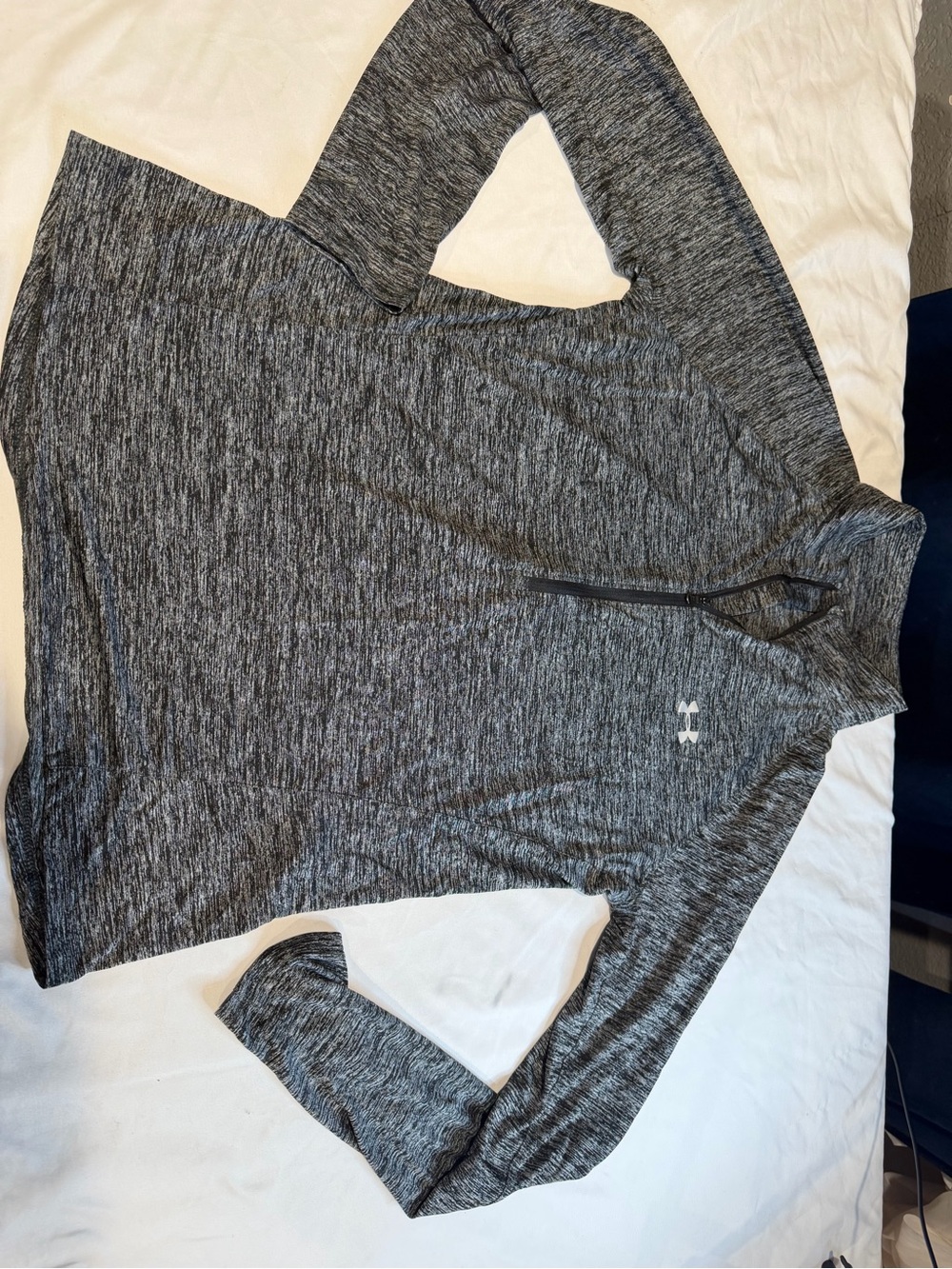 Under Armour Women's Gray Heather Quarter-Zip Long Sleeve Top